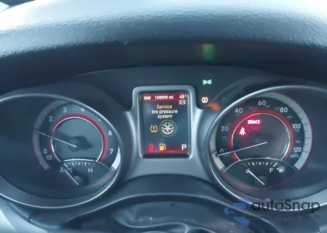 2014 Dodge Journey Crossroad z USA, uszkodzony, nr VIN 3C4PDDGG7ET311643